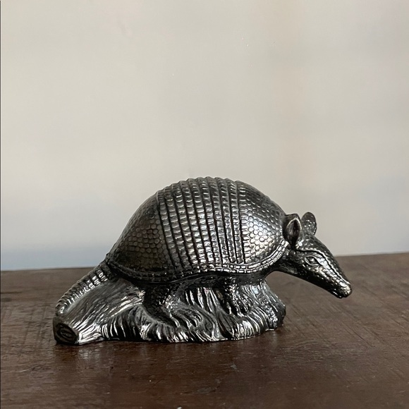 Vintage Other - •| armadillo figurine